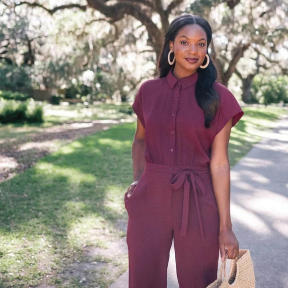 Gal Meets Glam Raina Button-Front Crepe  Jumpsuit Burgundy - Picture 4 of 13